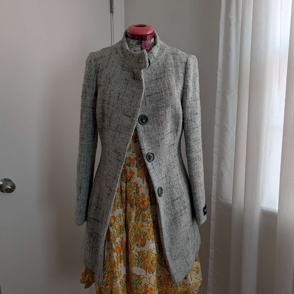 Elegant Green Wool Women's Coat